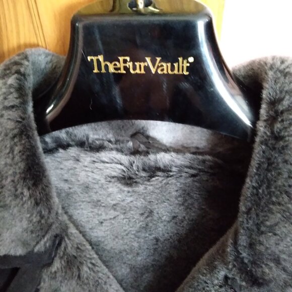 NWOT The Fur Vault Men's Brown Shearling Coat Size Medium - Picture 11 of 12